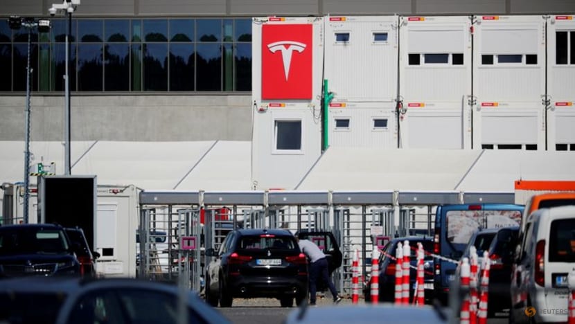 Tesla hopes to build 5-10,000 vehicles a week at Berlin plant - Musk Tesla hopes to build 5-10,000 vehicles a week at Berlin plant - Musk