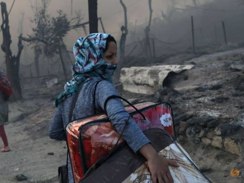 A PICTURE AND ITS STORY: Pictures of the Year A PICTURE AND ITS STORY: Pictures of the Year