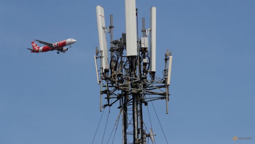 Philippines to allow full foreign ownership in telecoms, airlines, shipping Philippines to allow full foreign ownership in telecoms, airlines, shipping