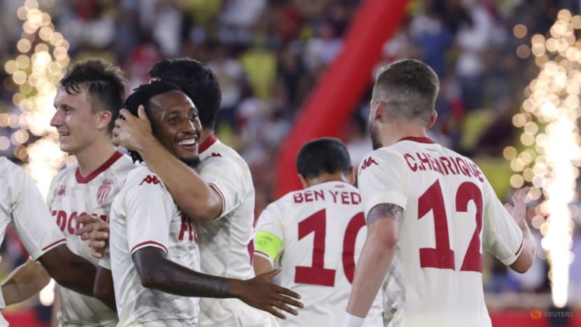 Soccer-Monaco, PSV and Benfica reach Champions League playoff round Soccer-Monaco, PSV and Benfica reach Champions League playoff round