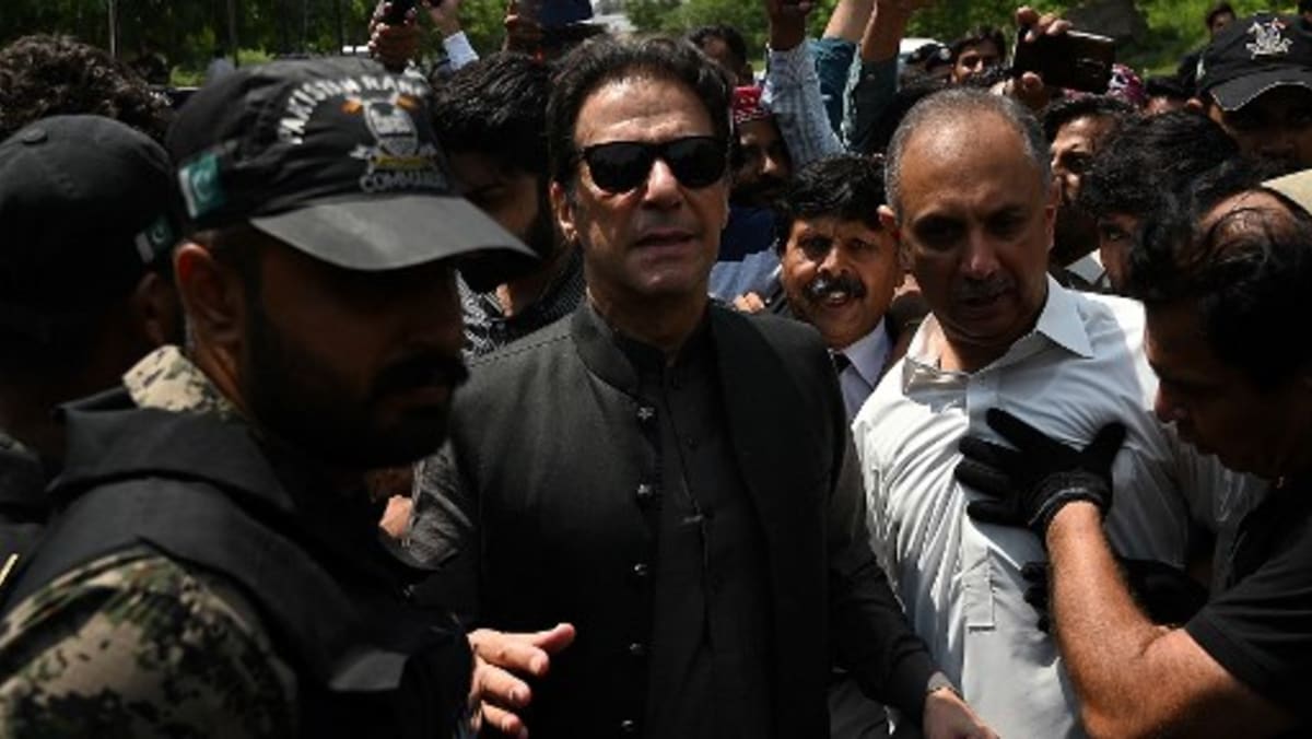 former-pakistan-prime-minister-imran-khan-to-be-indicted-on-contempt-charge