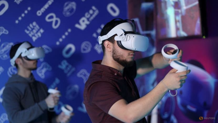 Virtual reality tools offer escape to blockaded Gaza youth Virtual reality tools offer escape to blockaded Gaza youth