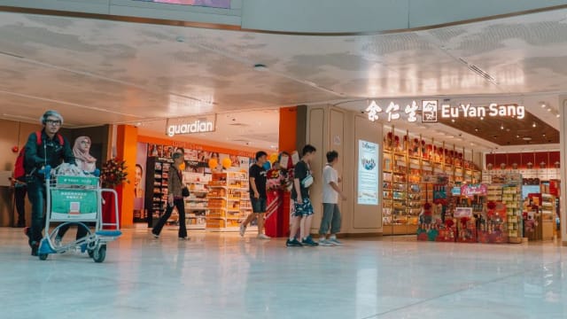 樟宜机场公共空间参与商店将继续承担消费税