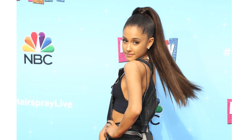Ariana Grande tells fans to buy see-through bags for her tour