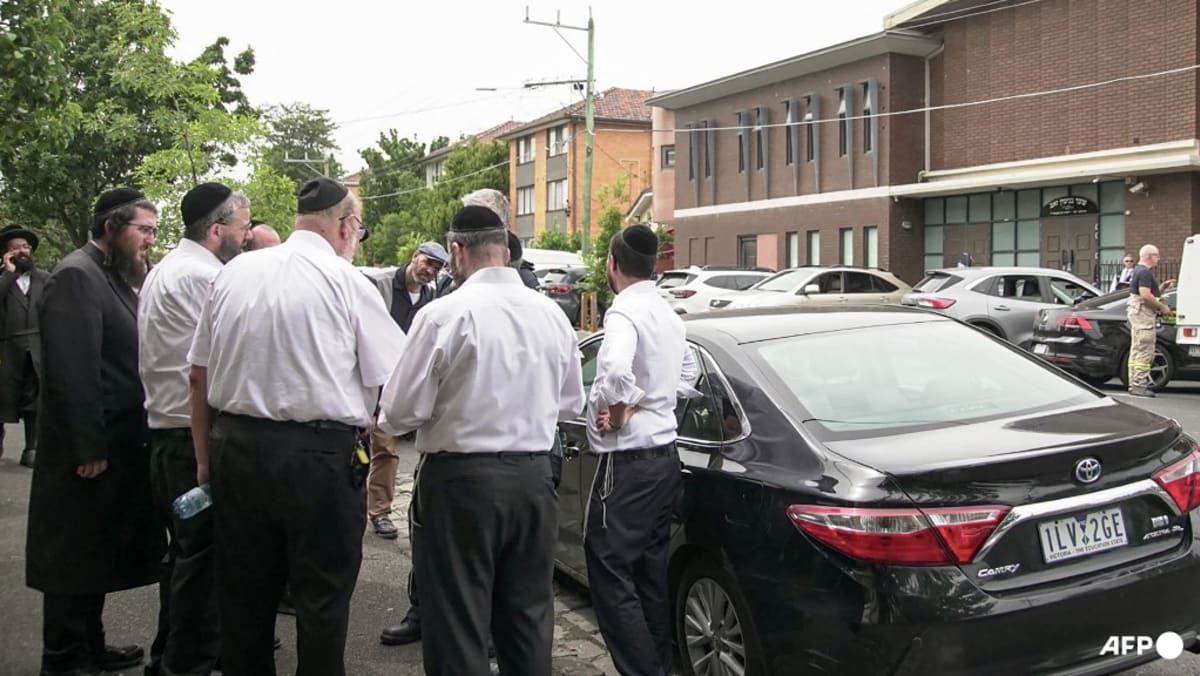 Australia police investigate suspected arson at Melbourne synagogue Australia police investigate suspected arson at Melbourne synagogue