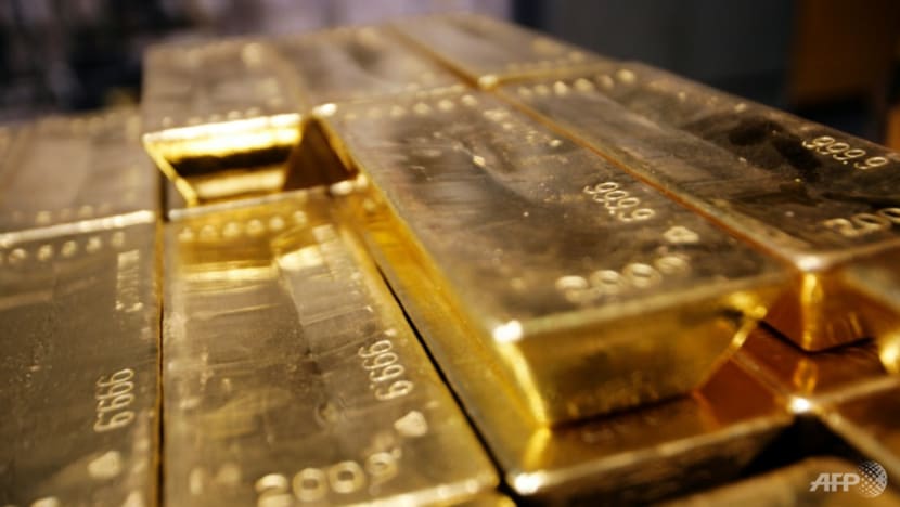 Commentary: Beijing stockpiles on gold to hedge against potential economic downturn