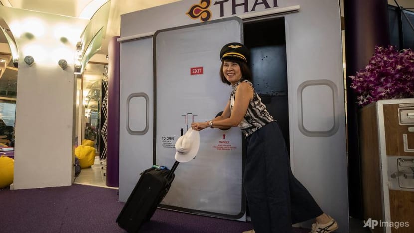 Thai Airways ensures grounded flying fans can still take off Thai Airways ensures grounded flying fans can still take off
