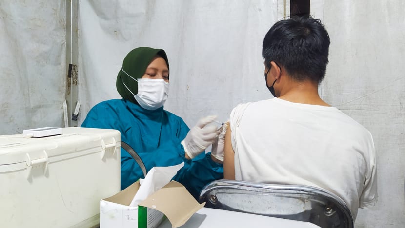 Commentary: Both young males and females should get vaccinated against HPV Commentary: Both young males and females should get vaccinated against HPV