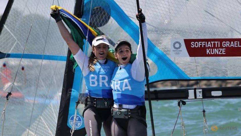 Olympics-Sailing- Brazil win gold in women's 49er sailing Olympics-Sailing- Brazil win gold in women's 49er sailing