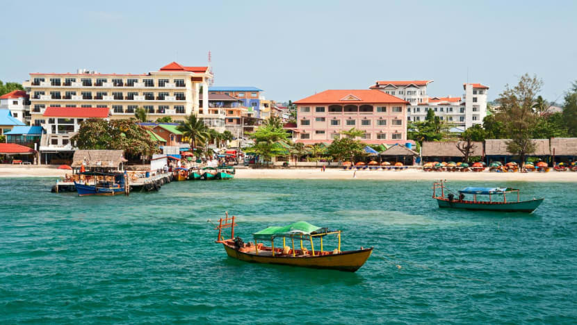 Boat capsizes off Cambodia, 23 Chinese nationals missing: Official Boat capsizes off Cambodia, 23 Chinese nationals missing: Official