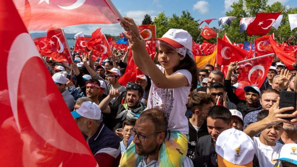 Erdogan positioned to extend rule in Türkiye runoff election - CNA