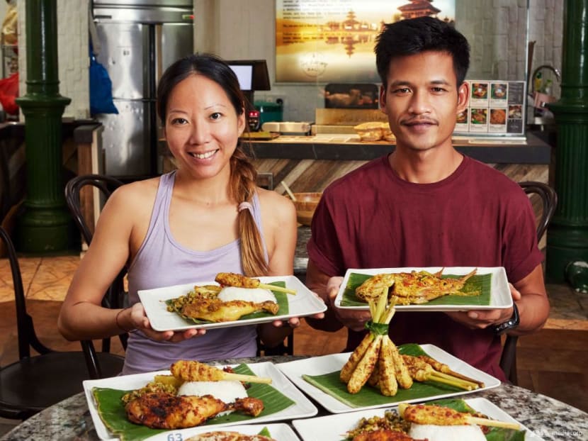 Lawyer falls in love with diving guide in Bali, opens Balinese food stall with him in Singapore