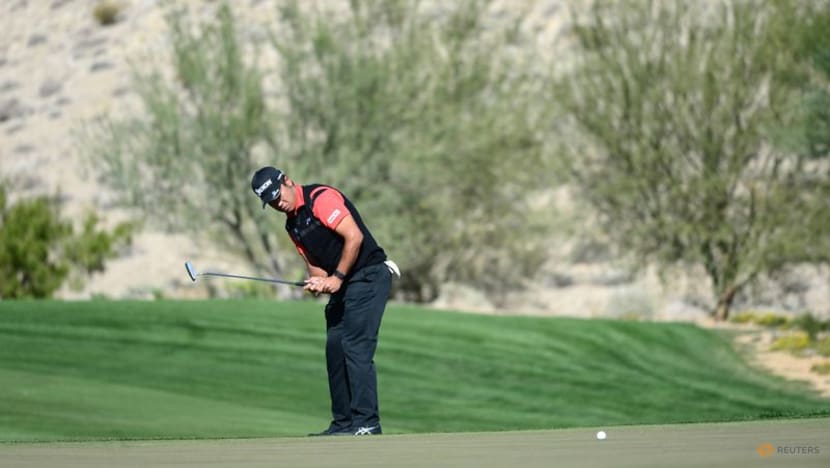 Matsuyama sizzles, Iwata leads at Zozo Championship Matsuyama sizzles, Iwata leads at Zozo Championship