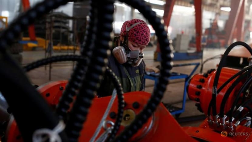 China's factory activity expands at a slower pace in February, misses expectations China's factory activity expands at a slower pace in February, misses expectations