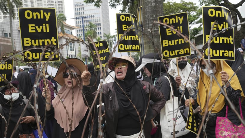 Indonesian Muslims protest Quran burning in Sweden