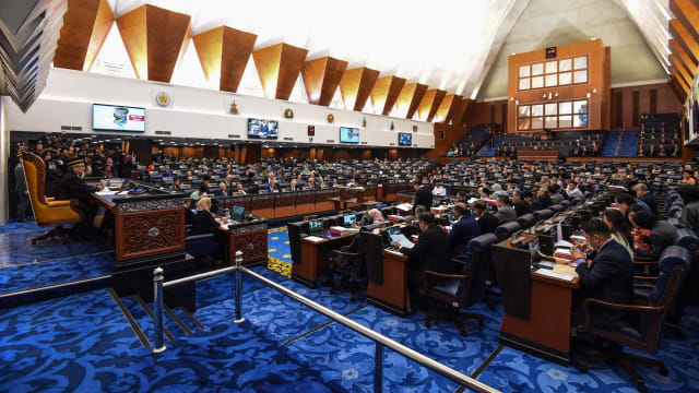马国国会要求议员更新个人资料 加剧即将大选传言