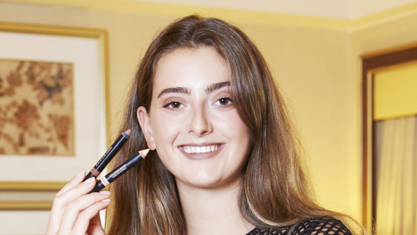 Nudestix’s 20-Year-Old Girlboss Only Needs These Two Pencils In Her Make-Up Bag
