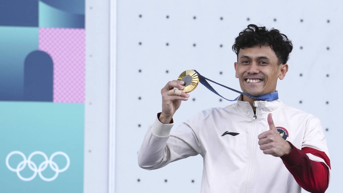 Indonesians delight at first speed climbing Olympic gold Indonesians delight at first speed climbing Olympic gold