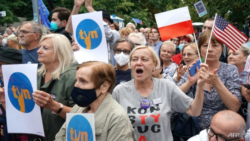 Poland's ruling coalition crumbles as PM sacks junior partner Poland's ruling coalition crumbles as PM sacks junior partner
