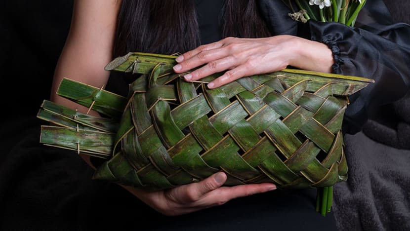 Otah Seller Launches Leaf-Woven Minaudière Stuffed With “10 Sticks Of Chunky Mackerel Otah” For Valentine’s Day