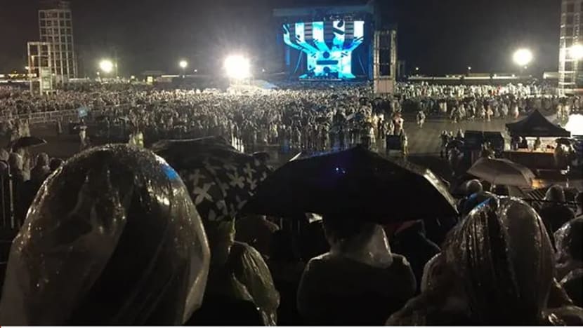 Konsert Ed Sheeran di Hong Kong dibatalkan kerana ribut kilat