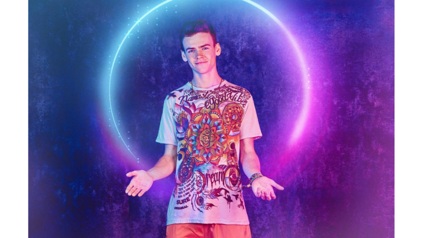 Woody Cook reveals he's bisexual Woody Cook reveals he's bisexual