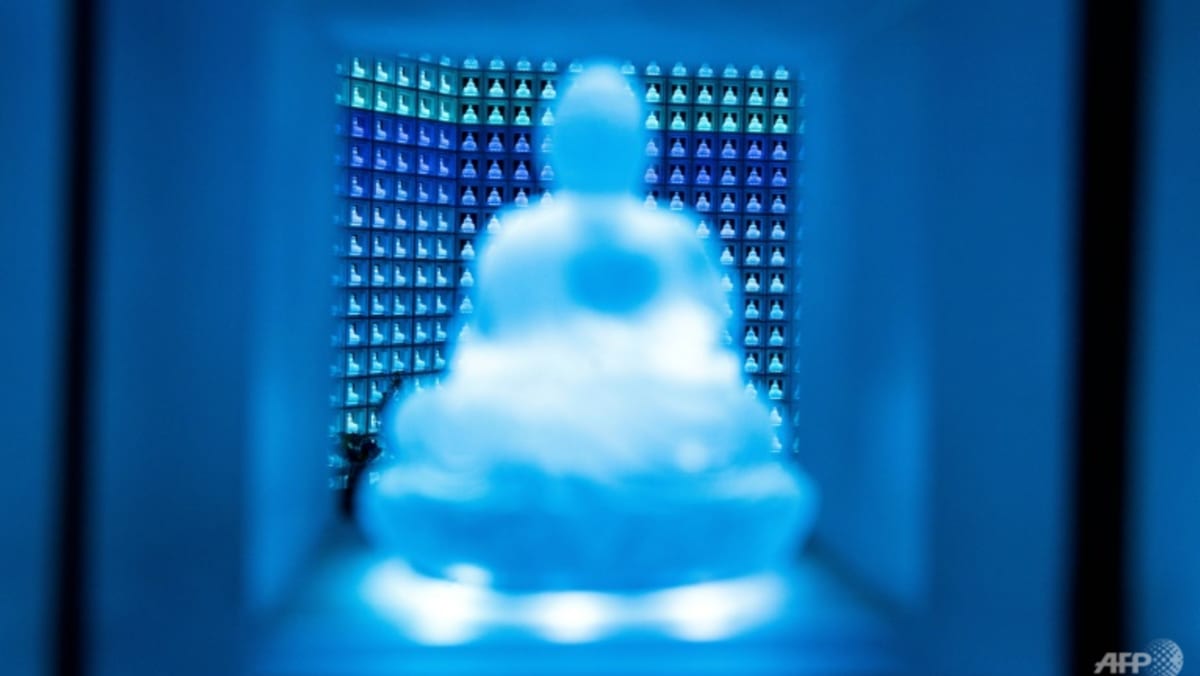「Hey Buddha」: 日本の研究者が AI 啓発ツールを開発