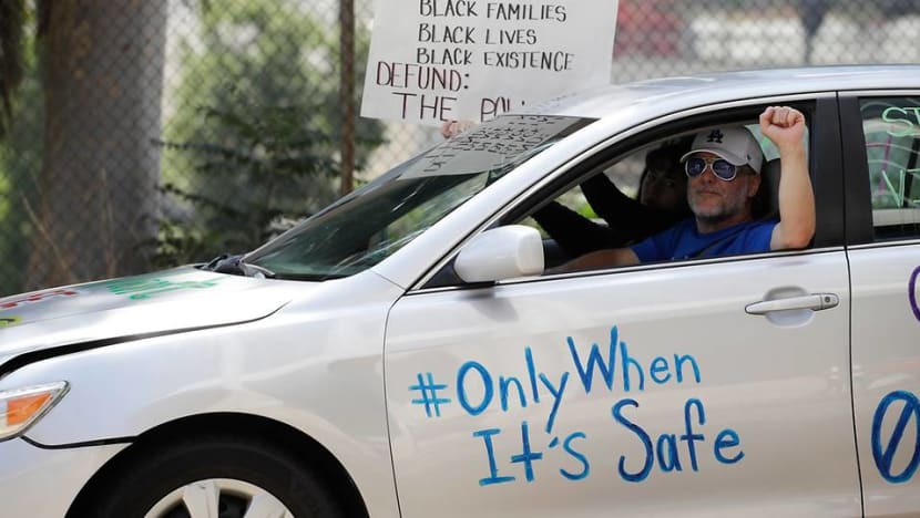 Teachers in car parades protest reopening US schools while COVID-19 lurks Teachers in car parades protest reopening US schools while COVID-19 lurks