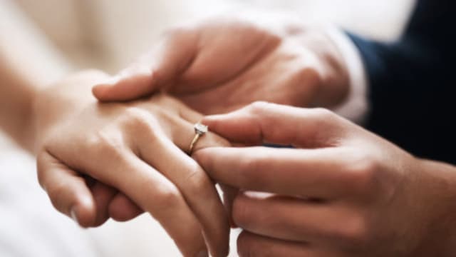 9月25日起 准新人可上网注册结婚