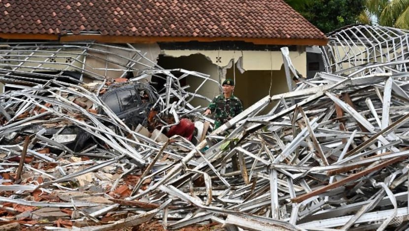 'Run, a wave is coming!': Panic and devastation after Indonesia tsunami 'Run, a wave is coming!': Panic and devastation after Indonesia tsunami
