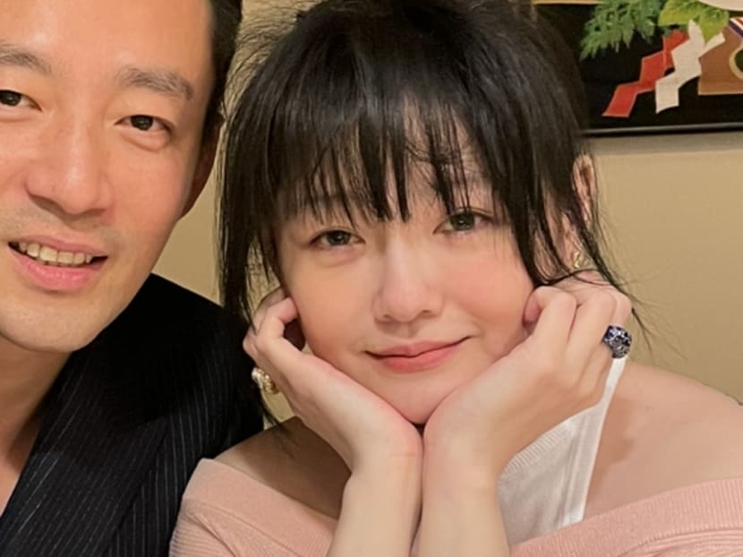 Barbie Hsu Divorce She Has Unfollowed Her Husband On Weibo He Just Called Her His Number One Today