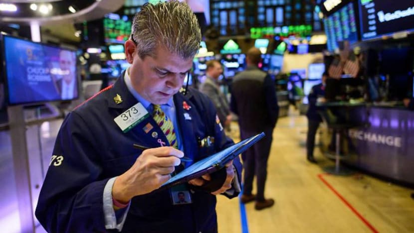 Dow, S&P 500 hit by weak December retail sales Dow, S&P 500 hit by weak December retail sales