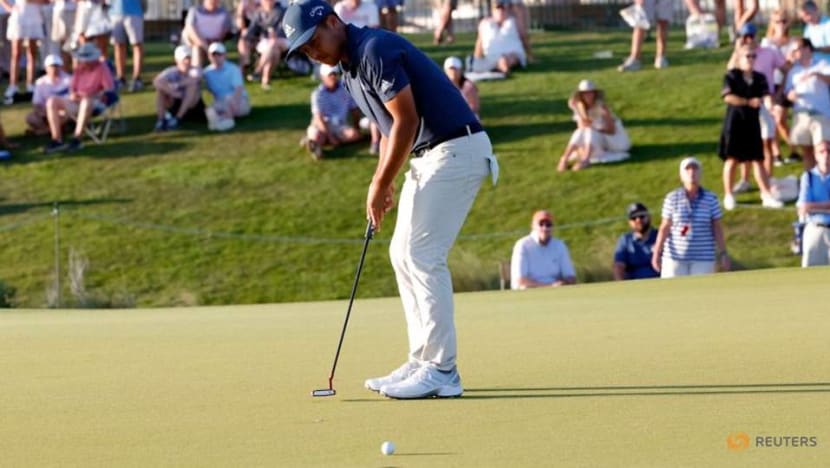 Golf-Two top-ranked players Johnson, Thomas miss cut at PGA Championship Golf-Two top-ranked players Johnson, Thomas miss cut at PGA Championship
