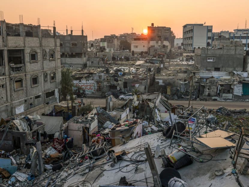 Fireworks, war and quakes as world tumbles into 2024 - TODAY