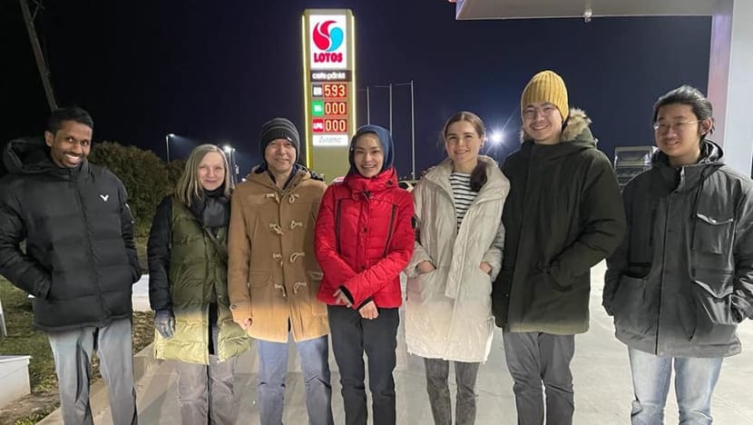 Singaporean among 12 people evacuated from Ukraine: Malaysia foreign ministry Singaporean among 12 people evacuated from Ukraine: Malaysia foreign ministry