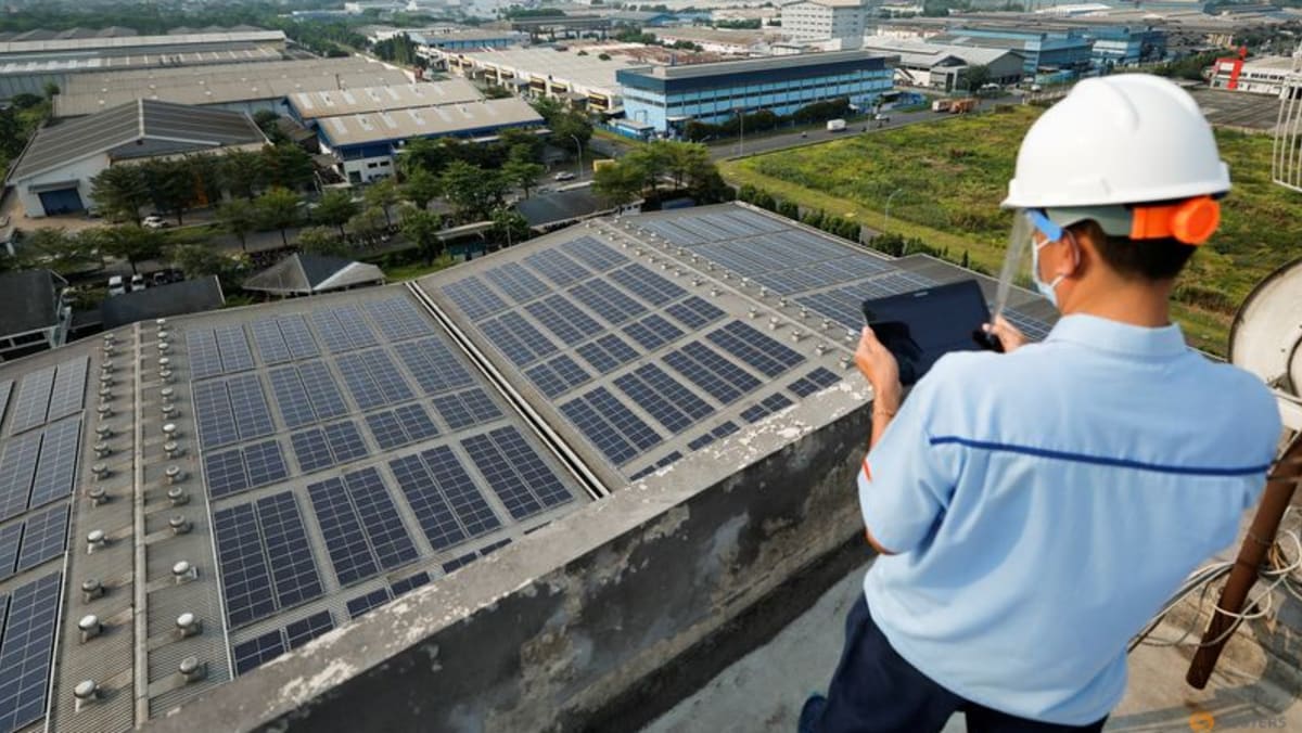 indonesia-unveils-new-regulation-to-boost-renewable-energy-use