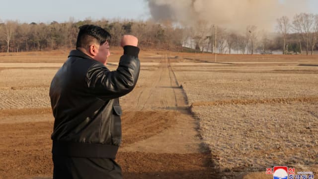 朝鲜测试新型中远程高超音速导弹发动机