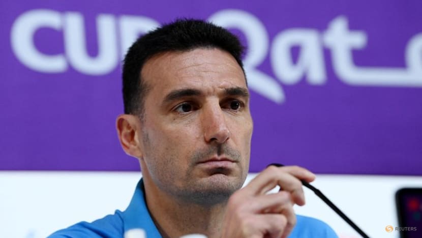 Argentina #39 s Scaloni guarded on Di Maria fitness for Dutch clash CNA
