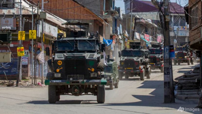 5 rebels killed, 2 India soldiers injured in Kashmir 