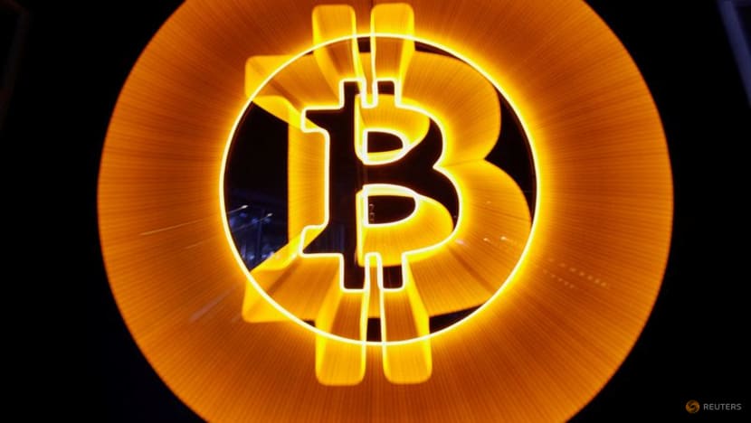 Bitcoin leaps over US$20,000 as US dollar sags Bitcoin leaps over US$20,000 as US dollar sags