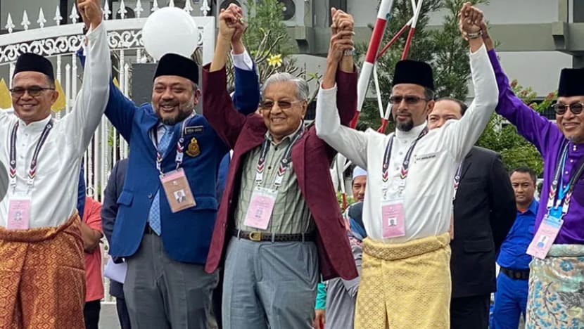 Dr Mahathir hadapi saingan 5 penjuru di Langkawi