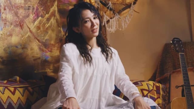 入围金曲34“最佳女歌手”奖　戴佩妮难忘当年对决周杰伦争当“最佳新人”