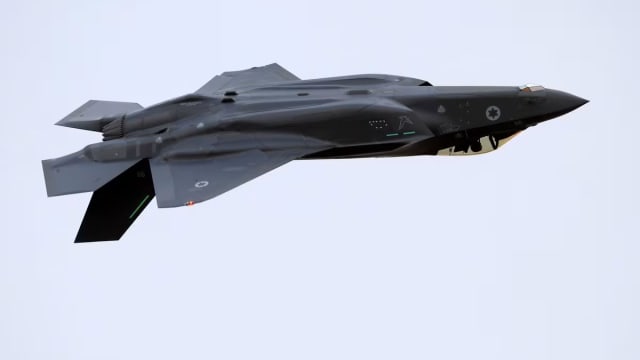 消息：拜登要求国防部把明年订购F35型战机数量减近两成