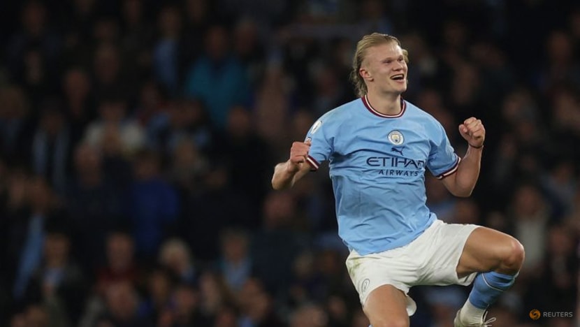 Man City now in driving seat but Guardiola still cautious 