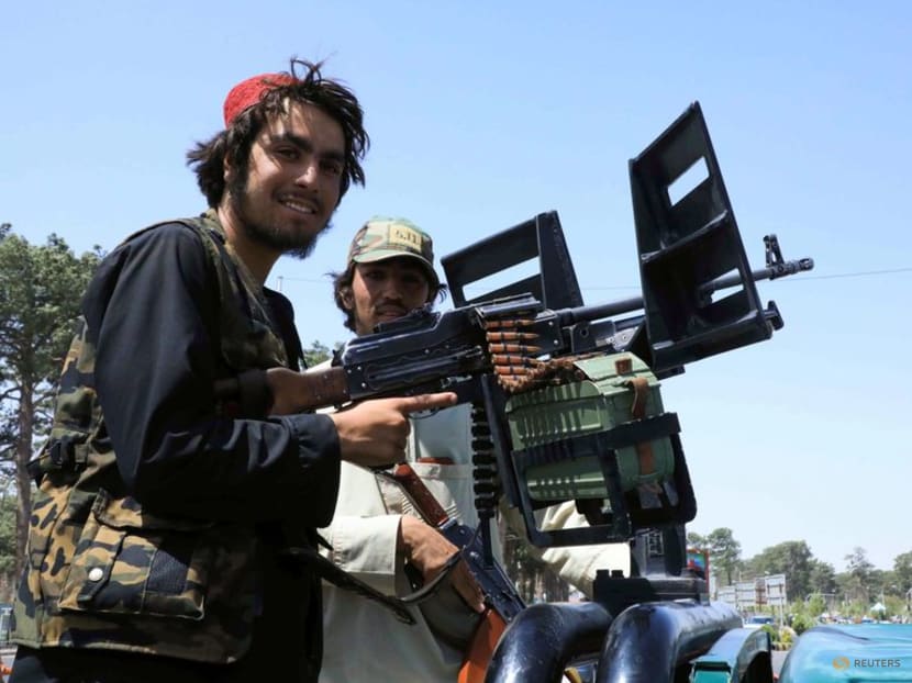 Taliban enter Afghan capital as US diplomats evacuate by chopper Taliban enter Afghan capital as US diplomats evacuate by chopper
