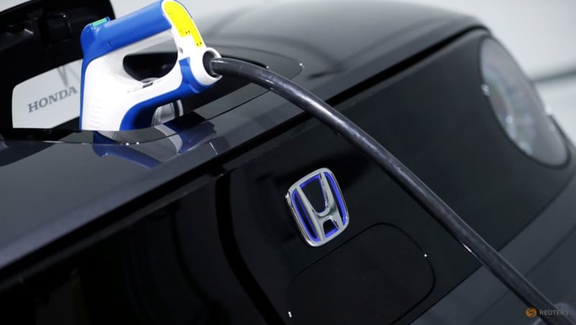 Honda to set up China venture with Dongfeng, Guangzhou Auto to procure EV batteries Honda to set up China venture with Dongfeng, Guangzhou Auto to procure EV batteries