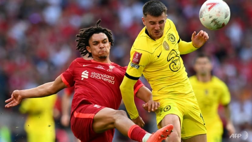 Premier League postpones Chelsea-Liverpool, Man Utd-Leeds due to police shortage Premier League postpones Chelsea-Liverpool, Man Utd-Leeds due to police shortage