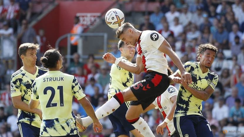 Man City crush Bournemouth, Arsenal also claim second win Man City crush Bournemouth, Arsenal also claim second win