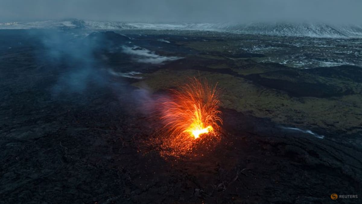 Volcano eruption dashes Iceland families’ Christmas hopes