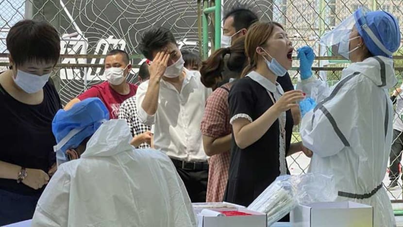 Beijing imposes partial travel ban, closes schools over coronavirus outbreak Beijing imposes partial travel ban, closes schools over coronavirus outbreak